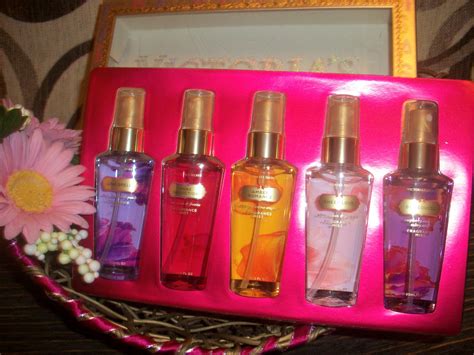 victoria's secret mini set|victoria's secret 5 perfume set.